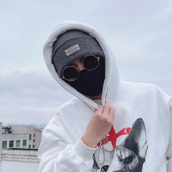 Ανδρικό καπέλο casual με έμβλημα