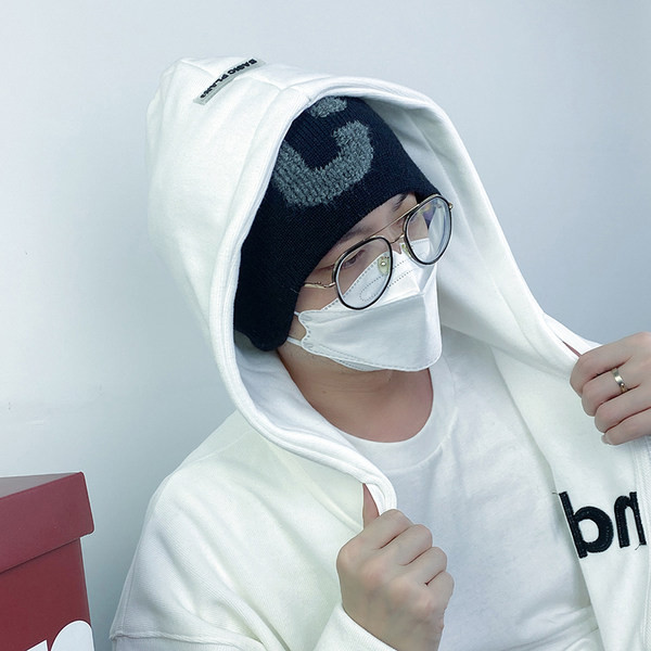 Ανδρικό καπέλο casual με κέντημα