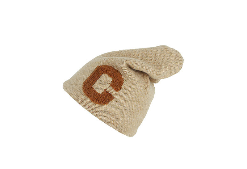 Ανδρικό καπέλο casual με κέντημα