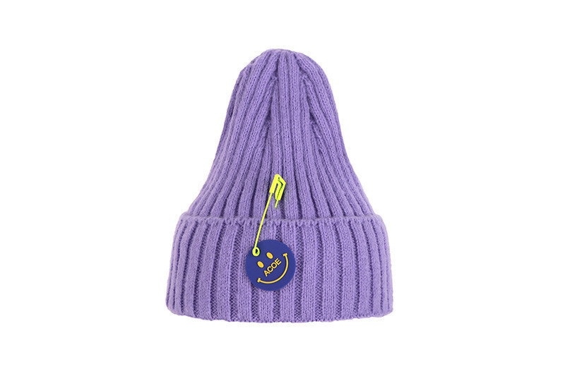 Ανδρικό χειμερινό καπέλο με τρισδιάστατο στοιχείο