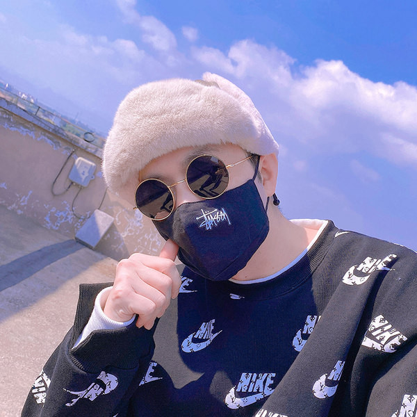 Ζεστό χειμερινό καπέλο