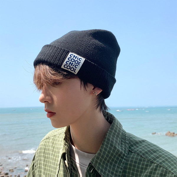 Καθημερινό χειμερινό καπέλο με έμβλημα