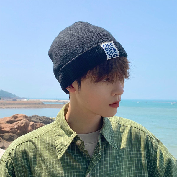 Καθημερινό χειμερινό καπέλο με έμβλημα