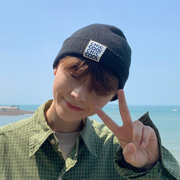 Καθημερινό χειμερινό καπέλο με έμβλημα