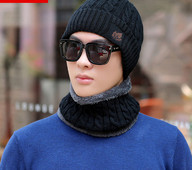 Ανδρικό καπέλο casual με κασκόλ