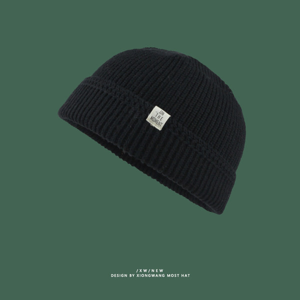 Muška pletena kapa pogodna za zimu