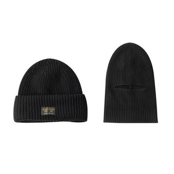 Ανδρικό χειμωνιάτικο καπέλο σε μαύρο χρώμα