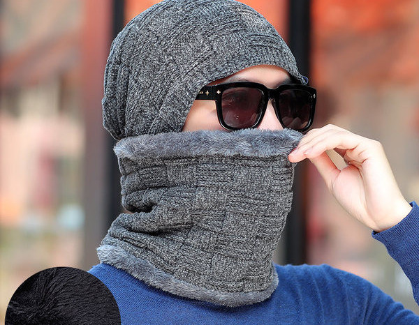 Muška zimska vunena kapa sa grbom