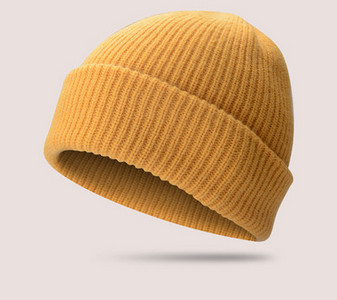 Πλεκτό ανδρικό καπέλο μονόχρωμο