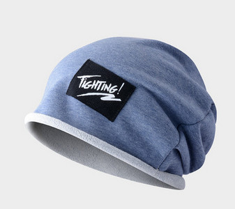 Χειμερινό μάλλινο καπέλο με έμβλημα για άνδρες