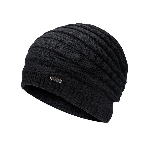 Ανδρικό χειμωνιάτικο καπέλο με ζεστή βελούδινη φόδρα και μεταλλικό στοιχείο