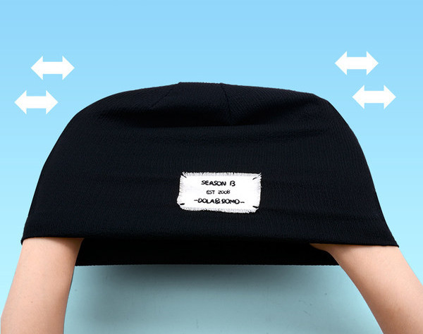 Ανδρικό μοντέρνο καπέλο με έμβλημα