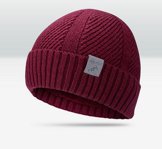 Γυναικείο χοντρό καπέλο με ζεστή φόδρα