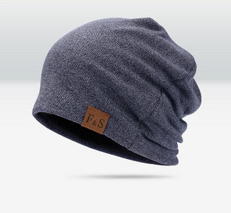 Ανδρικό καπέλο σε διάφορα χρώματα και έμβλημα