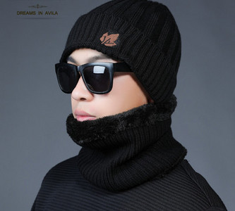 Ανδρικό χειμωνιάτικο καπέλο με κασκόλ σε πολλά μοντέλα