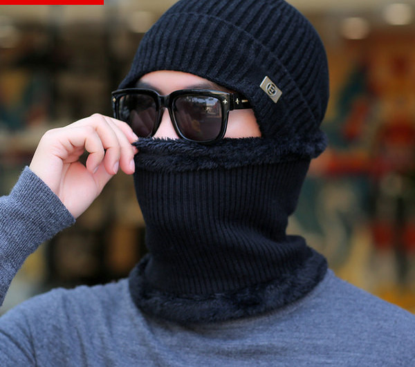 Πλεκτό καπέλο και κασκόλ για άνδρες