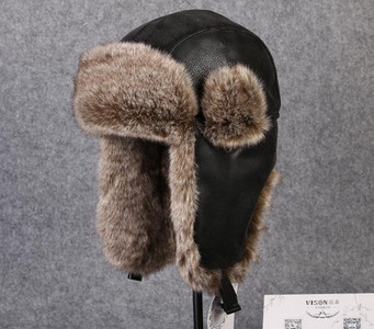 Ανδρικό καπέλο με ζεστή φόδρα και κούμπωμα