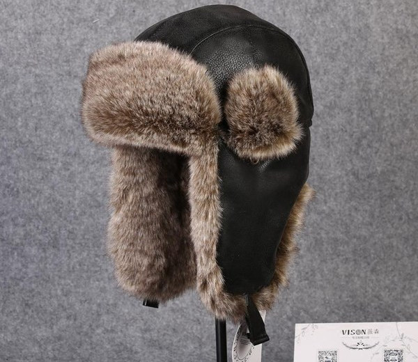 Ανδρικό καπέλο με ζεστή φόδρα και κούμπωμα