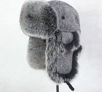 Стилна зимна шапка с ушанки и пух за мъже и жени