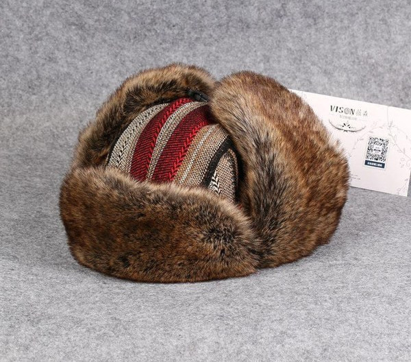 Ανδρικό χειμωνιάτικο καπέλο με πούπουλο σε δύο χρώματα