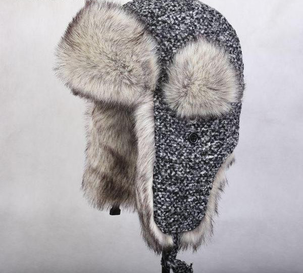 Μάλλινη χειμερινή σκουφιά με φόδρα από eco γούνα