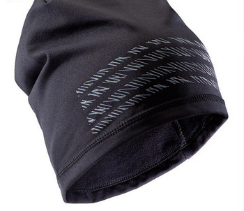 Ανδρικό καπέλο με ζεστή φόδρα - μαύρο χρώμα