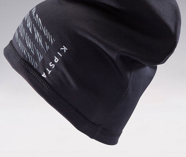 Ανδρικό καπέλο με ζεστή φόδρα - μαύρο χρώμα