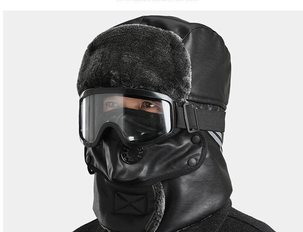 Ανδρικό καπέλο και γυαλιά 