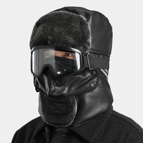 Ανδρικό καπέλο και γυαλιά 