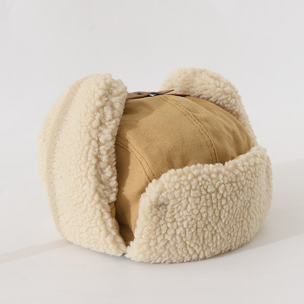 Muška zimska kapa sa ušankama i vezicama