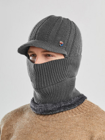 Πλεκτό χειμωνιάτικο καπέλο με κασκόλ για άνδρες