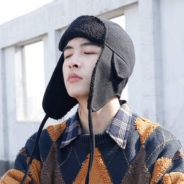 Κλασικό  μοντέλο ανδρικό καπέλο με αυτιά και κορδόνια