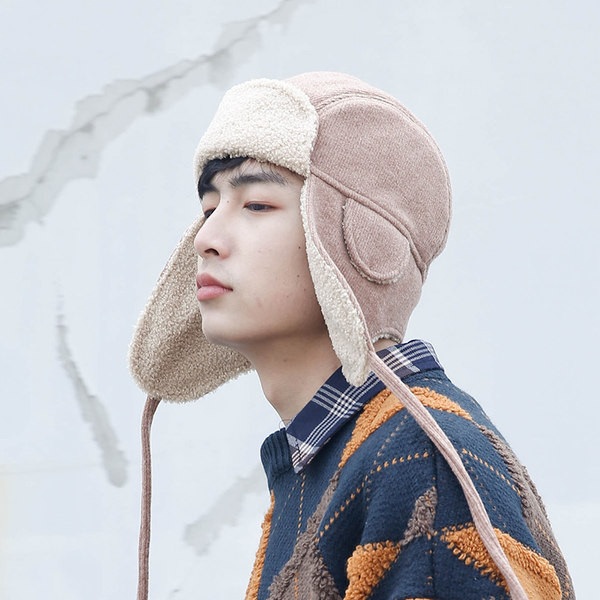 Κλασικό  μοντέλο ανδρικό καπέλο με αυτιά και κορδόνια