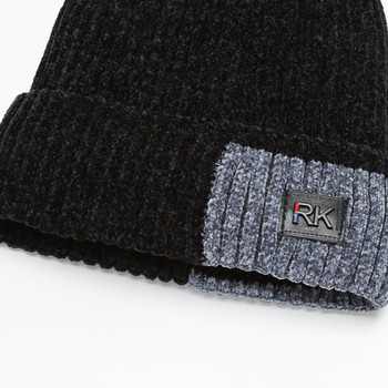 Χειμερινό πλεκτό καπέλο ανδρικό με έμβλημα και ζεστή φόδρα