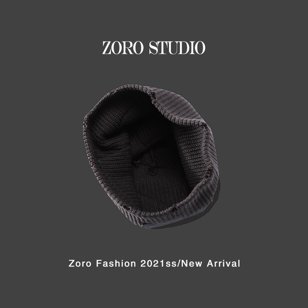 Μοντέρνο ανδρικό πλεκτό καπέλο για το χειμώνα