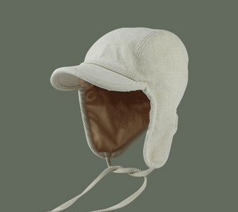 Μοντέρνο ανδρικό καπέλο  με γείσο