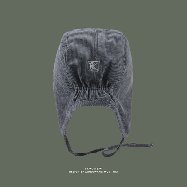 Μοντέρνο ανδρικό καπέλο  με γείσο