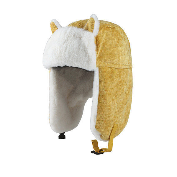 Мъжка зимна шапка тип ушанка с 3D елементи