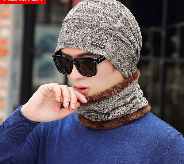 Ανδρικό πλεκτό καπέλο και κασκόλ με ζεστή φόδρα