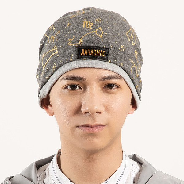 Ежедневна шапка с емблема-за мъже