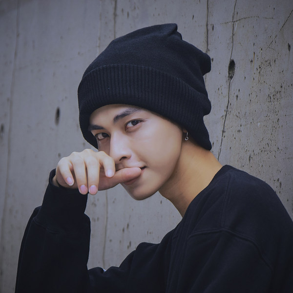 Zimska moderna muška kapa u više boja