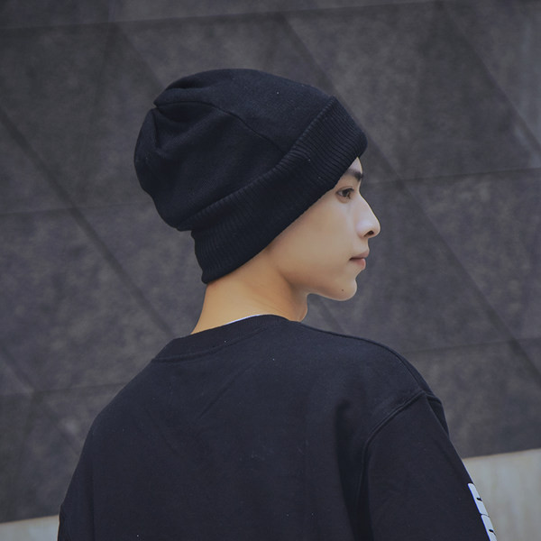 Zimska moderna muška kapa u više boja