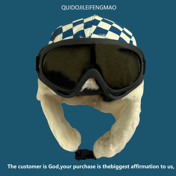 Ležerna kapa naušnica s kopčom