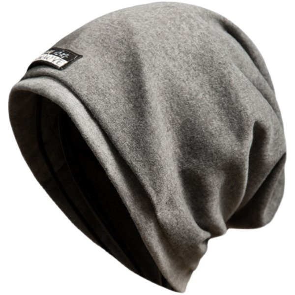 Muška kapa sa grbom u više boja