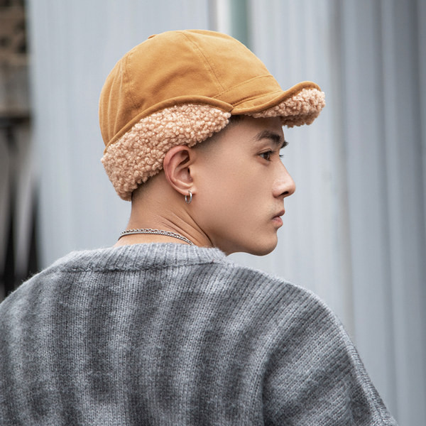 Zimska kapa s vunenom postavom za muškarce