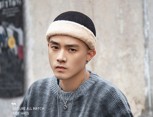 Ανδρικό χειμωνιάτικο καπέλο από οικολογικό καστόρι με αφράτη φόδρα