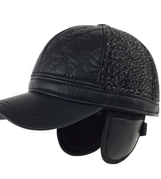 Нов модел мъжка шапка от еко кожа с козирка