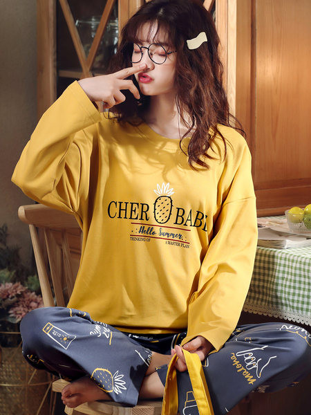 Ženska pidžama iz dva dijela sa dugim rukavima