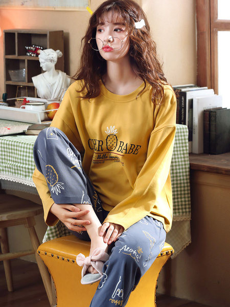 Ženska pidžama iz dva dijela sa dugim rukavima