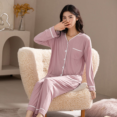 Ženska dvodijelna pamučna pidžama s gumbima